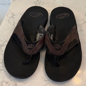 Reef Men's Black and Brown Sandals